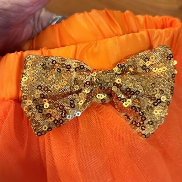 My first Thanksgiving Size 90 (6-9 Months) onesie, tutu and legwarmers - Picture 9 of 9